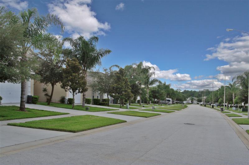 Beautiful windsor palms villas neat to Disney World
